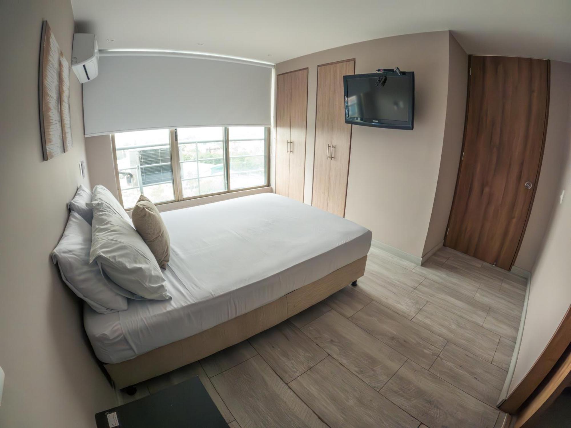 Santorini Apartamentos Amoblados Pereira Exteriör bild